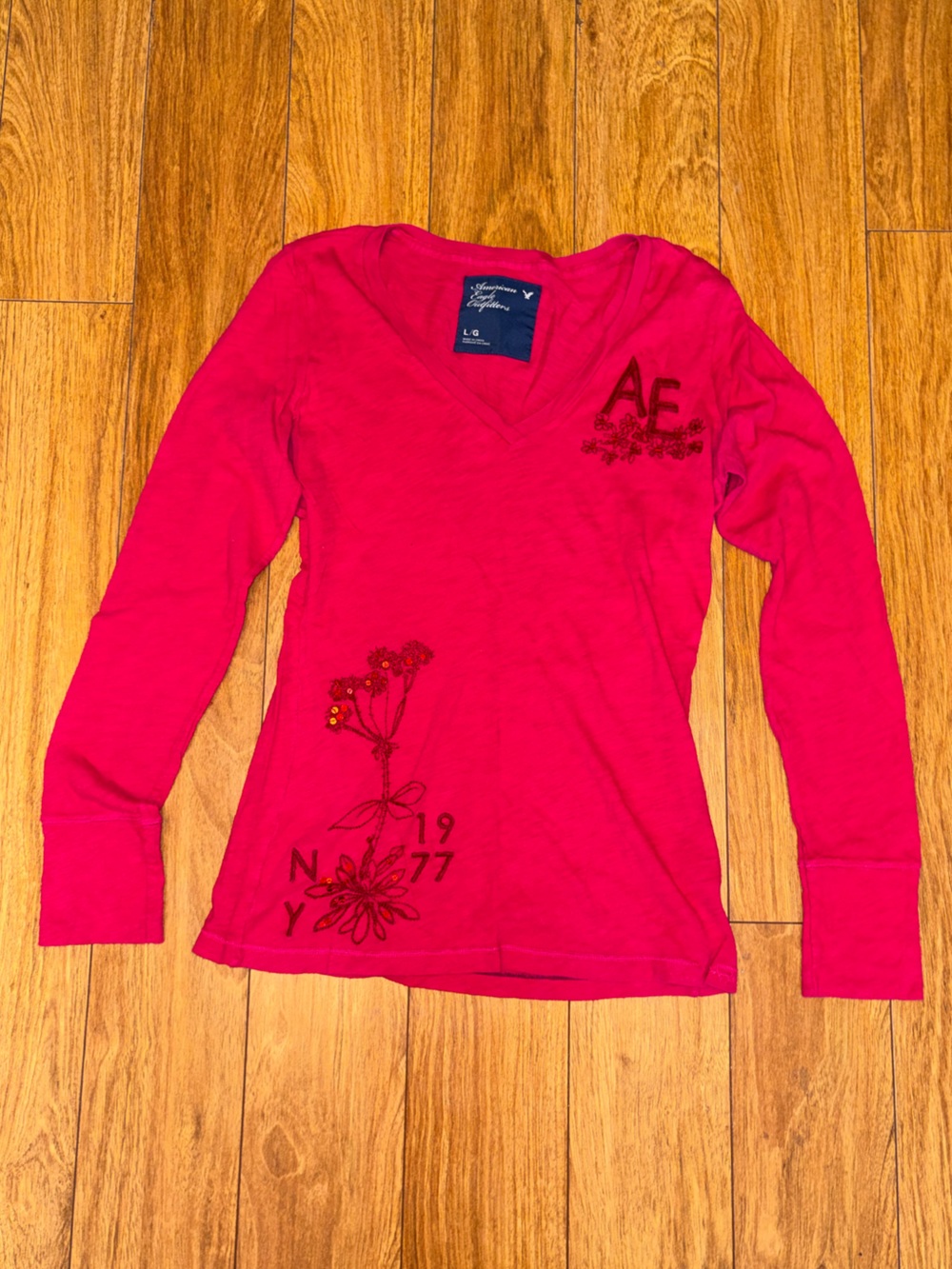 Y2K vintage v neck long sleeve top with sequins floral design
